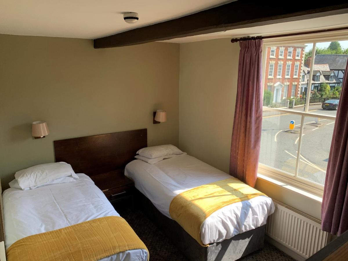 George And Dragon Bed & Breakfast Tarvin Room photo